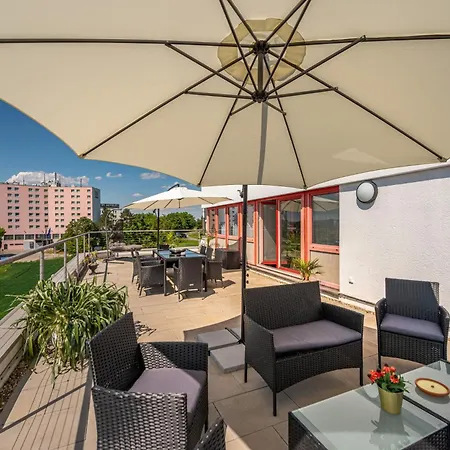 Appartement Top-penthouse Stuttgart Airport-messe Parkplatz & Terrasse *