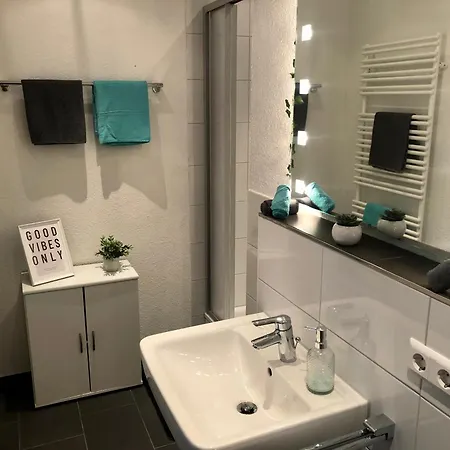 Top-penthouse Stuttgart Airport-messe Parkplatz & Terrasse Appartement Filderstadt