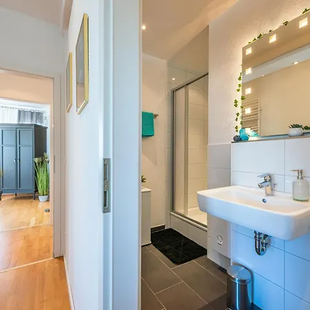 Apartament Great Place Penthouse Stuttgart Airport Messe Parkplatz Heimkino