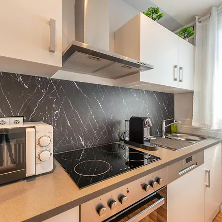 Great Place Top Penthouse Stuttgart Airport & Messe * Filderstadt