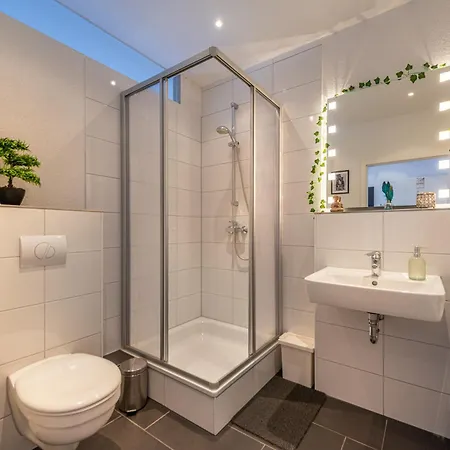 Top-penthouse Stuttgart Airport-messe Parkplatz & Terrasse Appartement Filderstadt