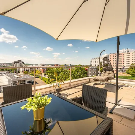 Top Penthouse Stuttgart Airport Messe Parkplatz Heimkino&Terrasse